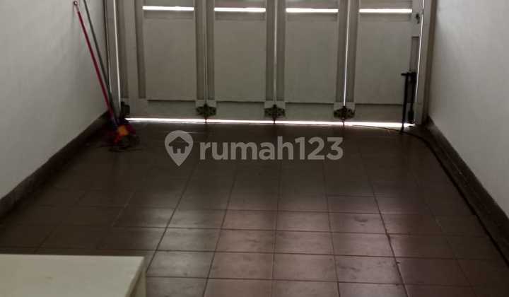 Disewakan Rumah Dipejaten Bisa Buat Kantor Max 10 Orng 2