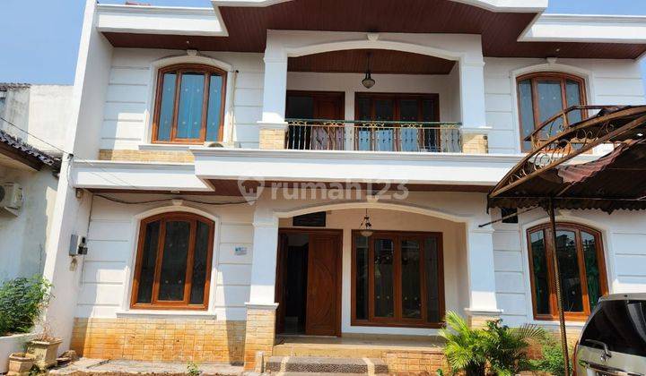 Di Jual Rumah 2 Lantai SHM Lokasi Strategis  1