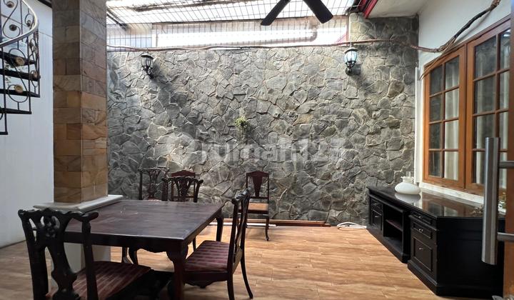 Di Sewakan Rumah Bagus di Tanjung Baratdekat Tol Tb Sumatupang 2