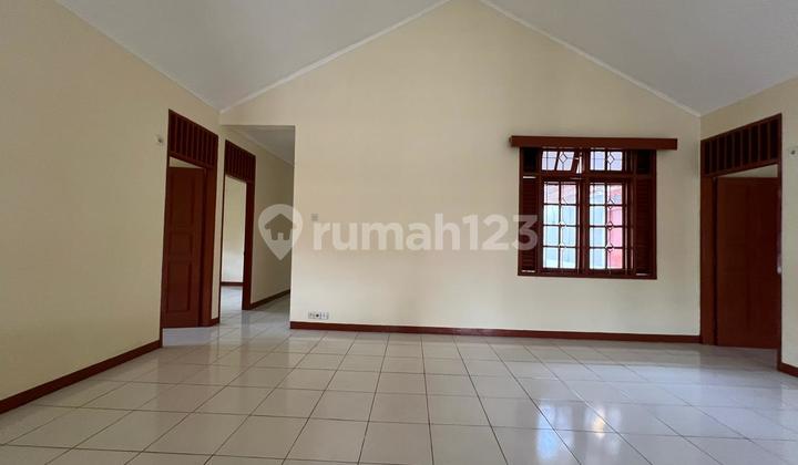 Di Sewakan Rumah Di Belakang Kejaksaan Negri Jakarta Selatan  1