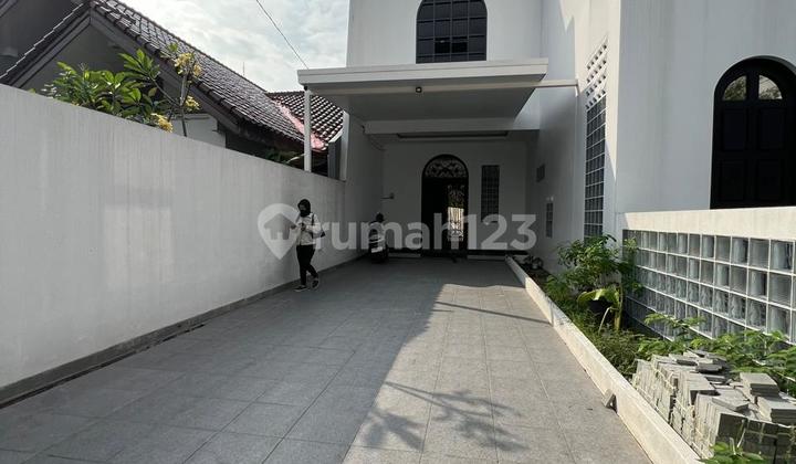 Disewakan Rumah Bagus Di Ragunan Tidak Banjir  2