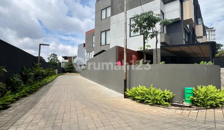 Disewakan Rumah Minimalis Lokasi Strategis di Antasari 2