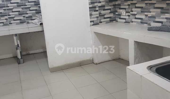 Di Sewakan Rumah Bagus di Buncit Jakarta Selatan