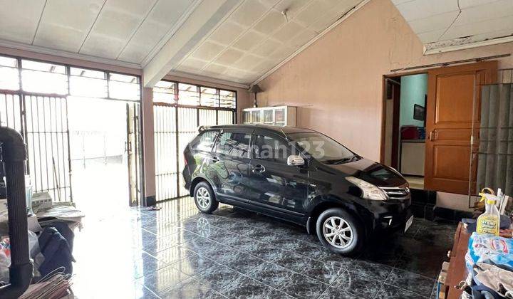 Di Jual Rumah Dalam Komplek  1