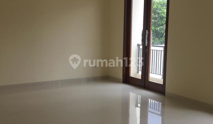 Di Sewakan Rumah Dalam Komplek  2