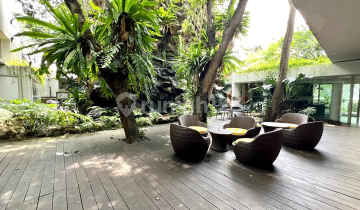 Di Jual Rumah Bagus Seperti Di Villa ,suasana Asri Banyak Pepohonan Di Jual Rumah Bagus Seperti Di Villa ,suasana Asri Banyak Pepohonan