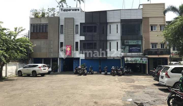 For Rent Warehouse in Pasar Minggu. Strategic Location. For Rent Warehouse in Pasar Minggu. Strategic Location.