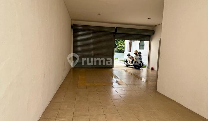 House for Rent in Kemang Dalam, No Flooding House for Rent in Kemang Dalam, No Flooding