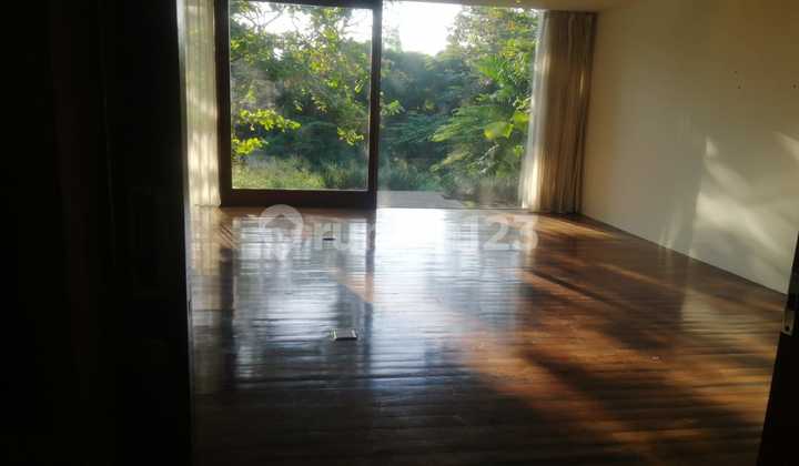 Di Sewakan Rumah Bagus Dalam Komplek Di Jati Padang