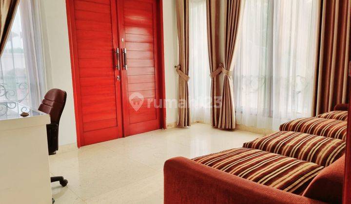 Disewakan Rumah Dalam Town House Pejaten Furnished 2