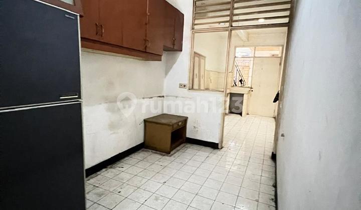 For Rent House in Pejaten Suitable for Office 2