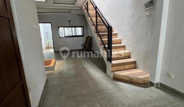 Di Sewakan Rumah di Tanjung Barat Di Sewakan Rumah di Tanjung Barat