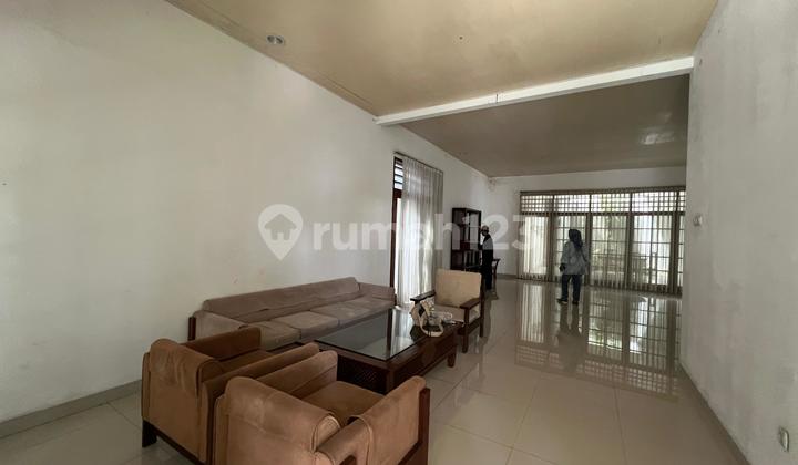 Di Sewakan Rumah Di Kemang Bisa Untuk Kantor 2