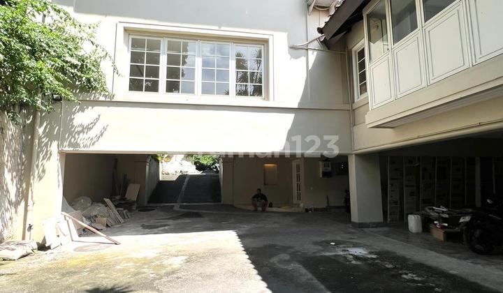 Di Sewakan Rumah Lux ******** Ada Pool Di Sewakan Rumah Lux ******** Ada Pool