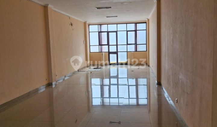 For Rent Shop House In Tanjung Barat 2