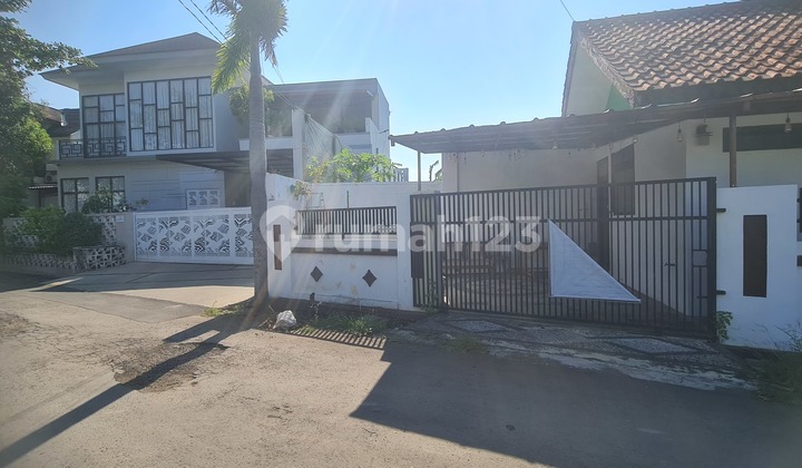 For Rent/For Sale House on Evacuation Road, Cirebon City