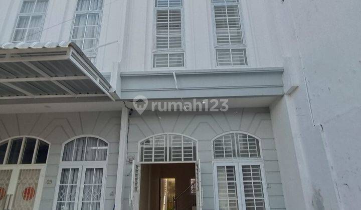 Di Jual Ruma Siap Huni Komplek Jefferson Haus Kota Medan 1