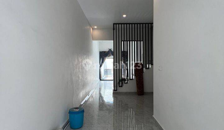 Di Jual Villa Siap Huni Ampera Palace 2