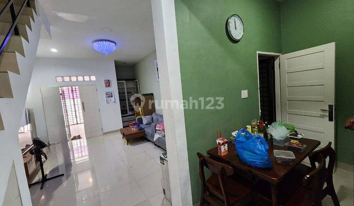 Di Jual Daerah Amir Hamzah Komplek Griya Townhouse Kota Medan 1