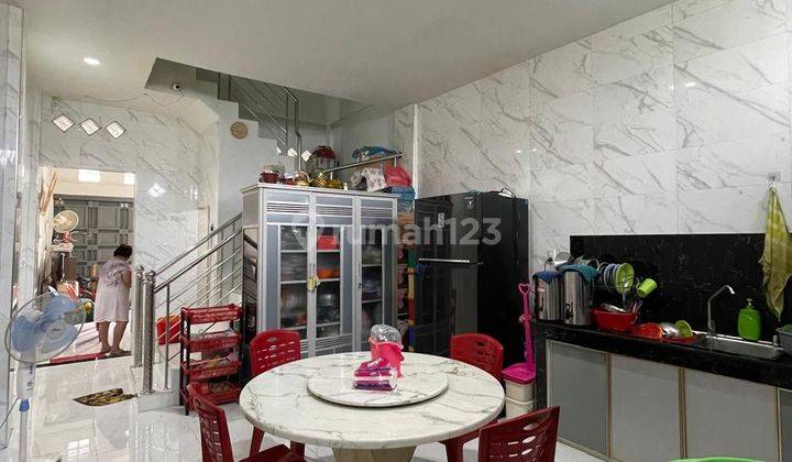 Di Jual Rumah Siap Huni Komplek Tuasan Royal Suite Kota Medan 2