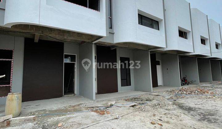 Di Jual Rumah Daerah Krakatau Komplek Madio Regency Kota Medan 2