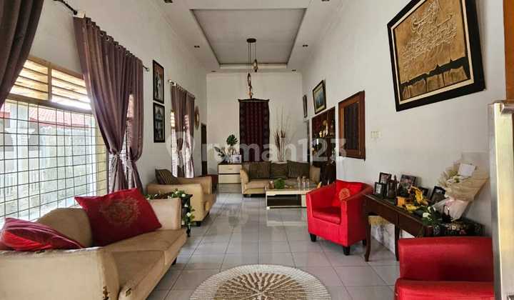 Quick Sale, Spacious Shaded Comfortable House, Blessed Buyer