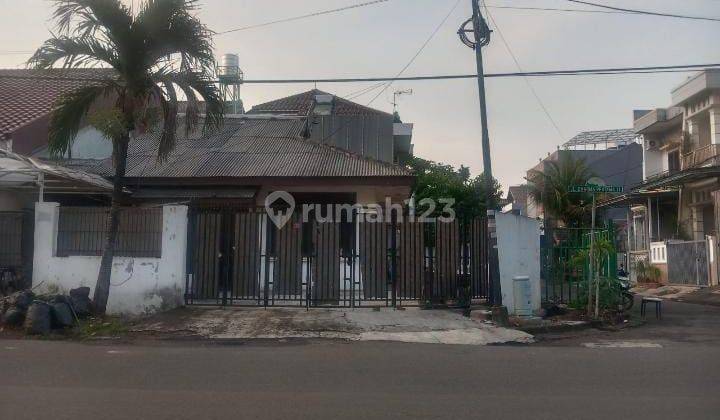 Dijual Rumah Hoek Di Taman Semanan Indah  1