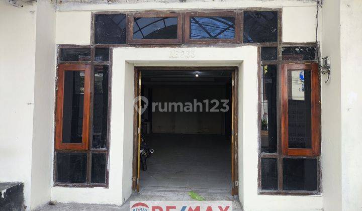 Dijual Cepat Rumah 2 Lantai Luas Di Boulevard, Galaxy 
 2