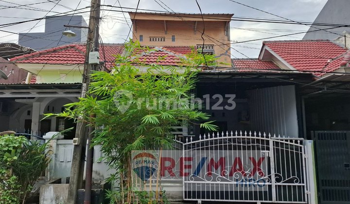 Dijual Rumah 1.5 Lantai Di Galaxy 