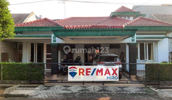 Rumah Siap Huni Di Daerah Kemang Pratama 2 1