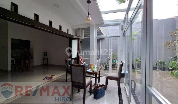 Disewakan Rumah Untuk Usaha (non Kuliner) Di Boulevard Galaxy 2