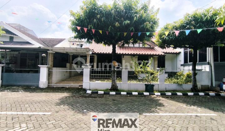 For Rent: Neat & Move-In Ready House, Includes 4 ACs & Heater in Kemang Pratama 1