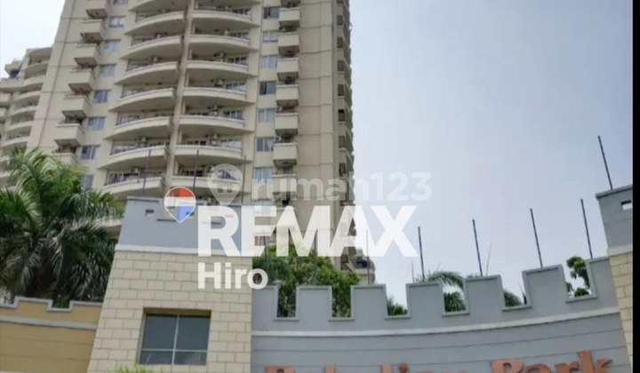 Dijual Cepat!! Apartemen 3Br di Paladian Tower Kelapa Gading Semi Furnished Siap Huni 2