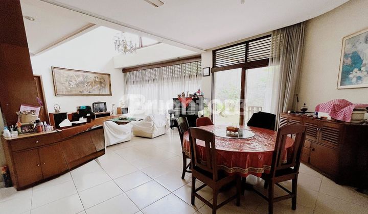 RUMAH 2 LT LUAS NGANTONG (HOKI) KEMANGGISAN, SLIPI DEKAT BINUS  JAKARTA BARAT 