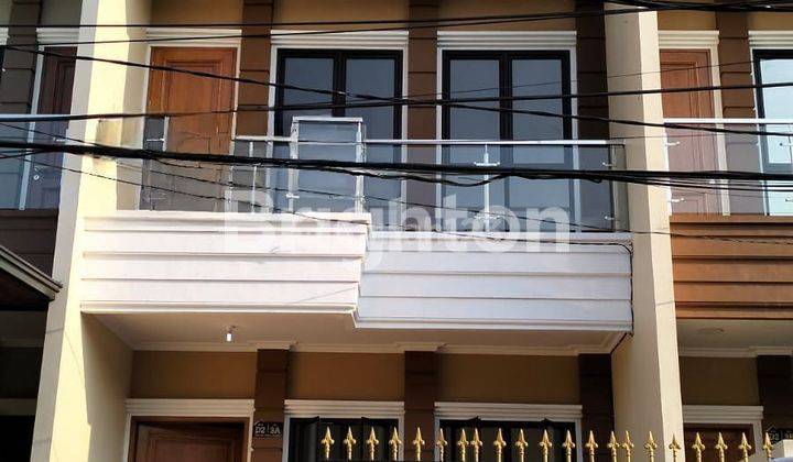 RUMAH GRESS BARU 3 KT JL MANGGA GREENVILLE JAKBAR 1