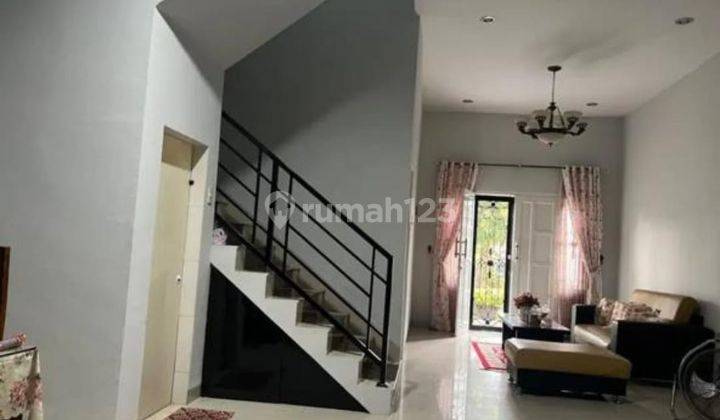 Dijual Villa Jalan Garuda 1