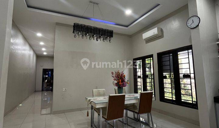 Dijual Villa Mewah Full Furnish Daerah Cemara Medan 2