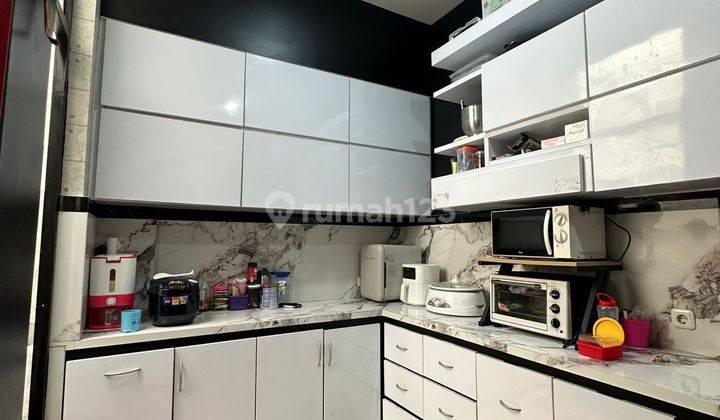 Dijual Villa Siap Huni Komplek Givenchy One Helvetia Asrama Medan 2