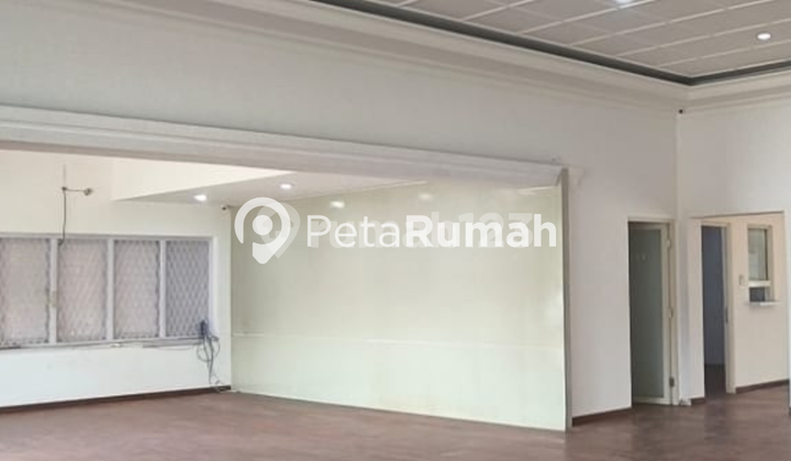 Commercial Business Space Townhouse Wide Rent Medan City Ready to Occupy Commercial Business Space Townhouse Wide Rent Medan City Ready to Occupy