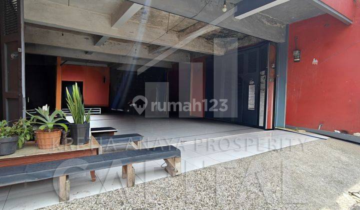 Rumah Di Jalan Utama Encepkartawiria 1