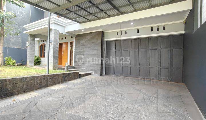 Rumah Kontrakan 2 Lantai Bagus Furnished SHM di Setra Duta, Bandung 1