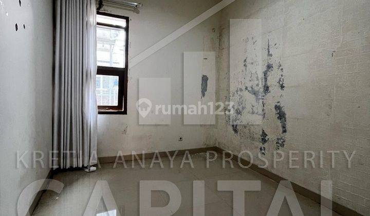 Rumah nyaman dan asri di tengah kota Cimahi  2