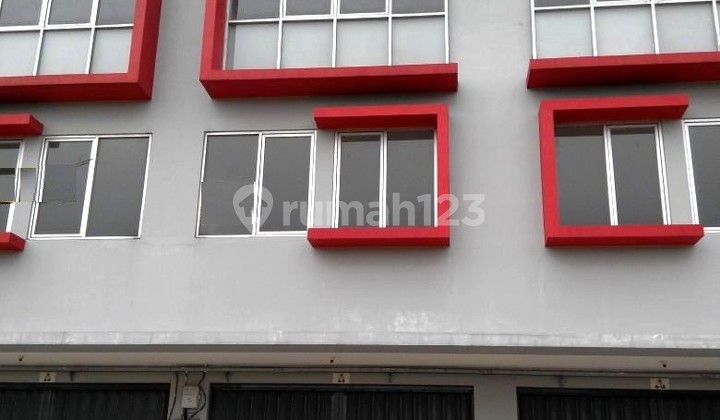 Ruko Siap Pakai di Lokasi Strategis Dijual di Kalideres (Dei) Ruko Siap Pakai di Lokasi Strategis Dijual di Kalideres (Dei)