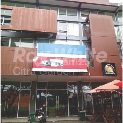 Ruko 3 Lantai Siap Usaha Dijual di Citra Garden