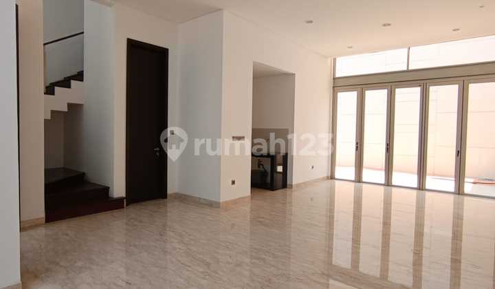 Rumah Golf Island Mozart Signature 8x20m2 3 Lantai Std Developer 2