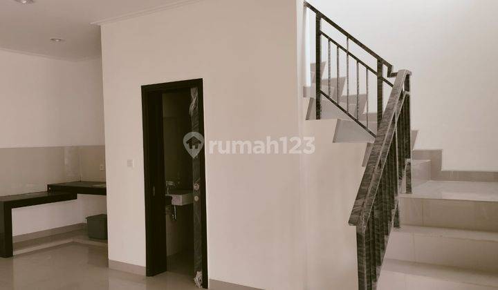 Rumah 6x15 2 Lantai Brand New 3BR Pik 2, Jakarta Utara 2