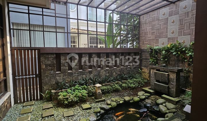 Rumah PIK Johar Golf 12x23 Full Furnish Ada Kolam Ikan SHM