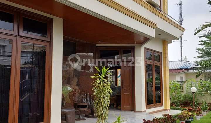 Rumah Hook Kelapa Gading Kelapa Sawit 261m2 Furnish Siap Huni