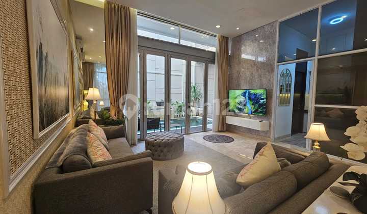 Rumah Full Furnish Mewah di Golf Island 10x20 3 Lantai UNIT RARE