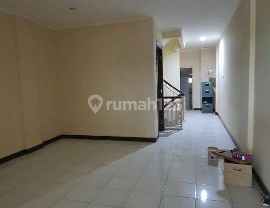 Ruko Strategis Kelapa Gading 3,5 Lantai 4,5x17 Siap Pakai 2